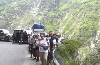 Tirthan Valley package